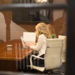 至尊天下的传奇故事:英雄与反派的对决 qpm7pw4e